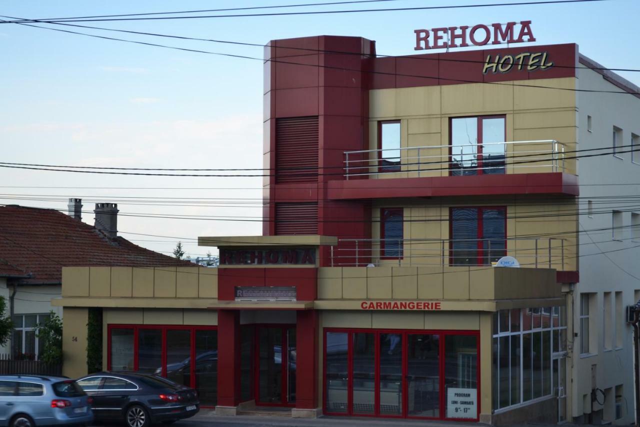 Hotel Rehoma Piteşti Exterior foto